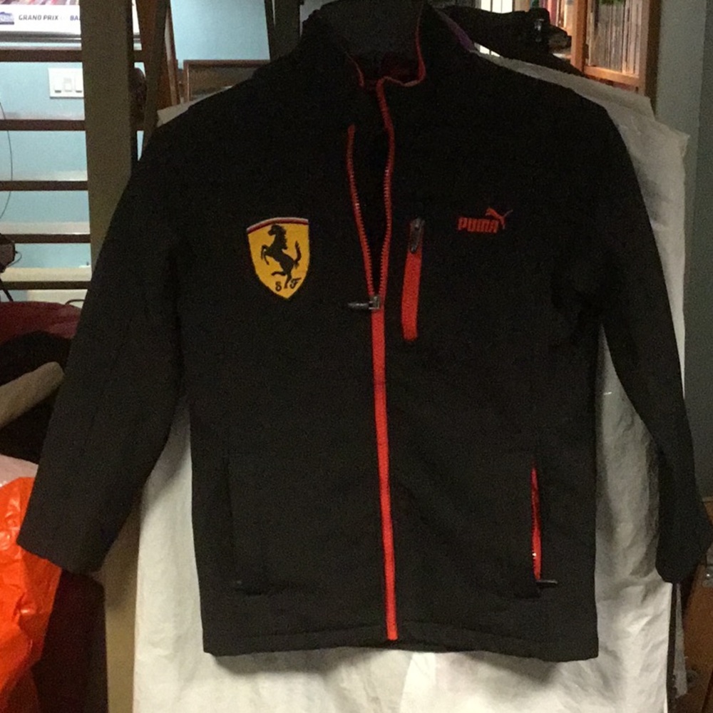 Puma size small boy’s jacket